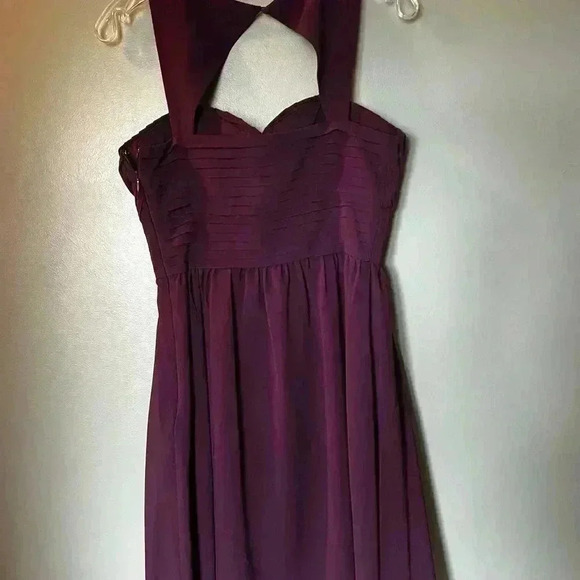 Formal Diamond Back Purple Strap Dress. Size S Mid Length - Picture 2 of 3